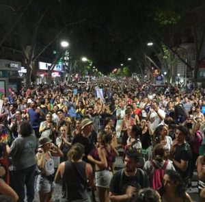 Políticos rendidos a la voracidad de las mineras