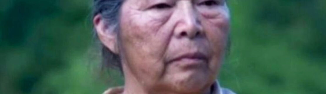 A JULIA CHUÑIL LA QUEMARON