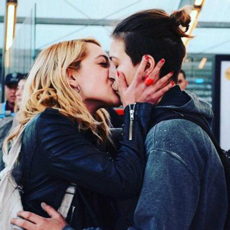 6/2- 11 horas:  Todxs a tribunales contra el “delito” de besar 